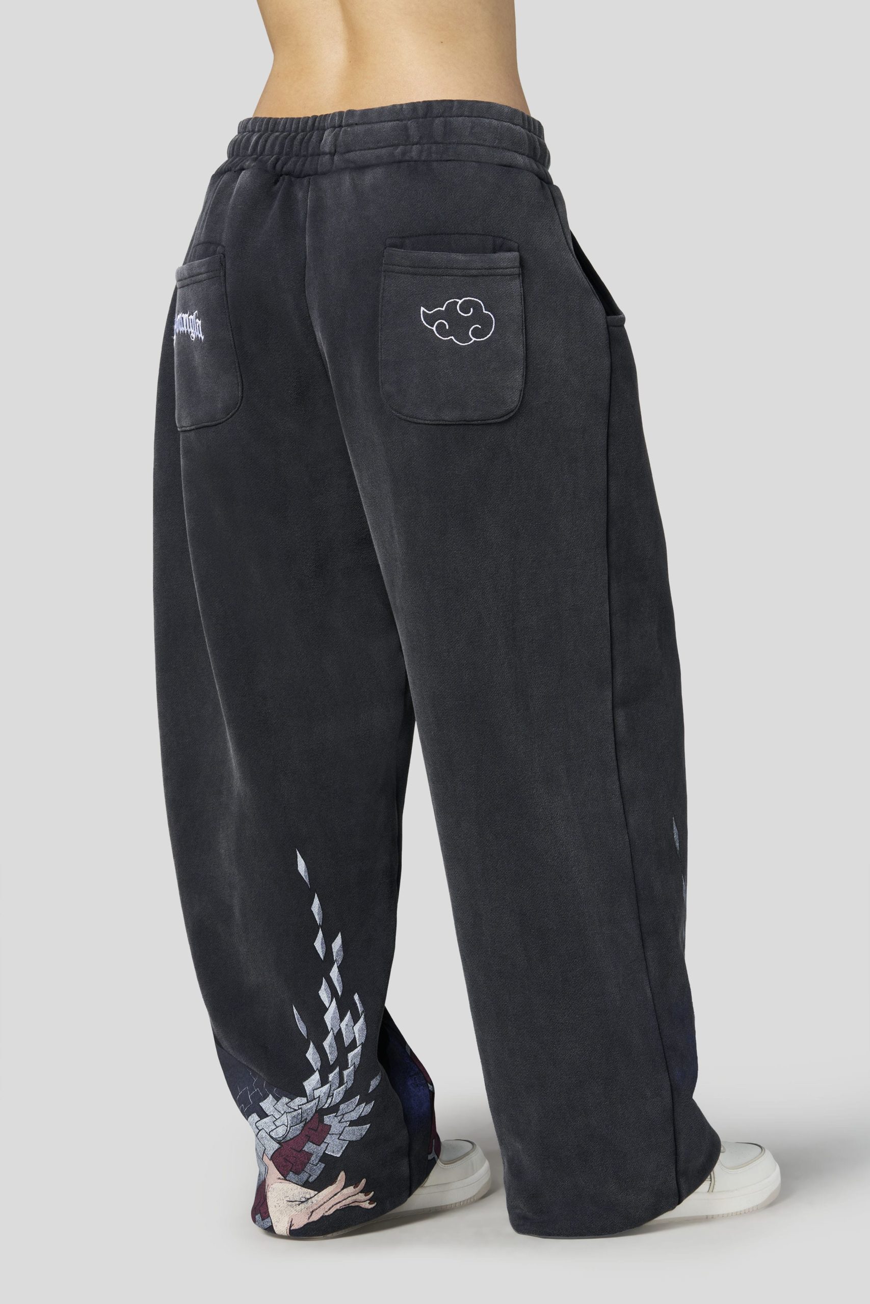 W2290 - Naruto Barrel Jogger - Image 11